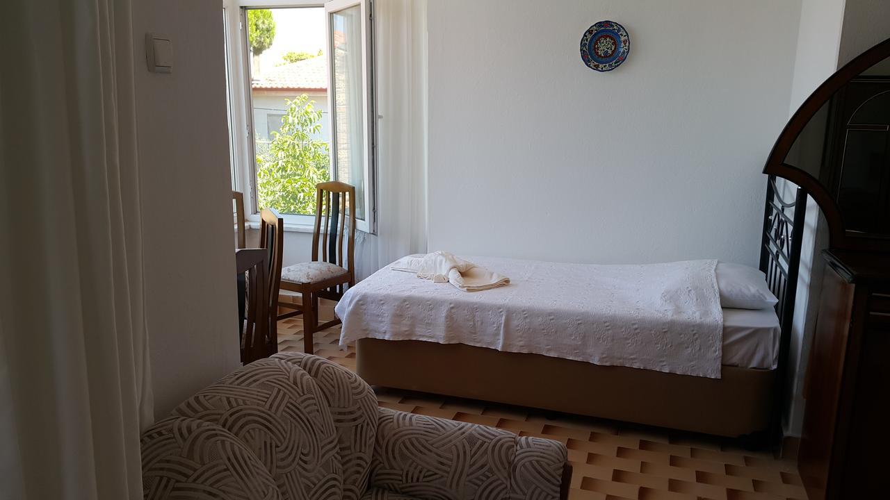 Ayvalik Pansiyon Eksteriør billede